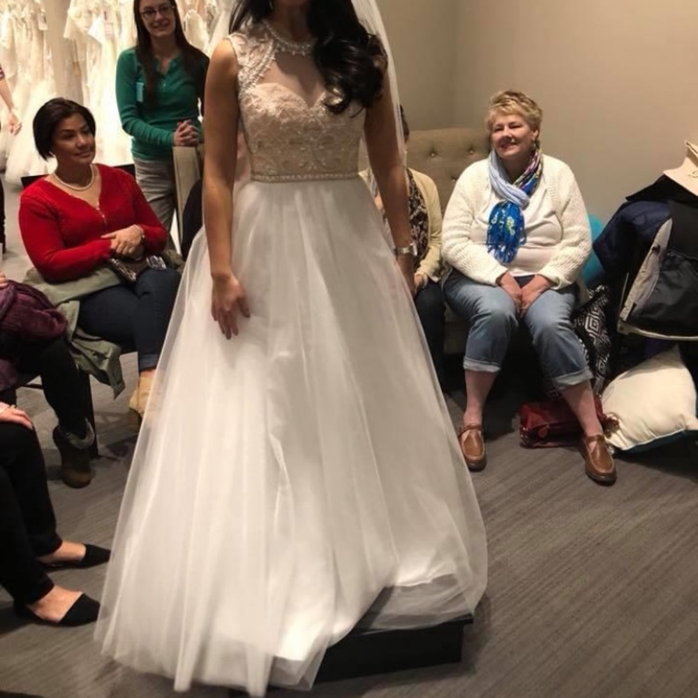 Wedding dress